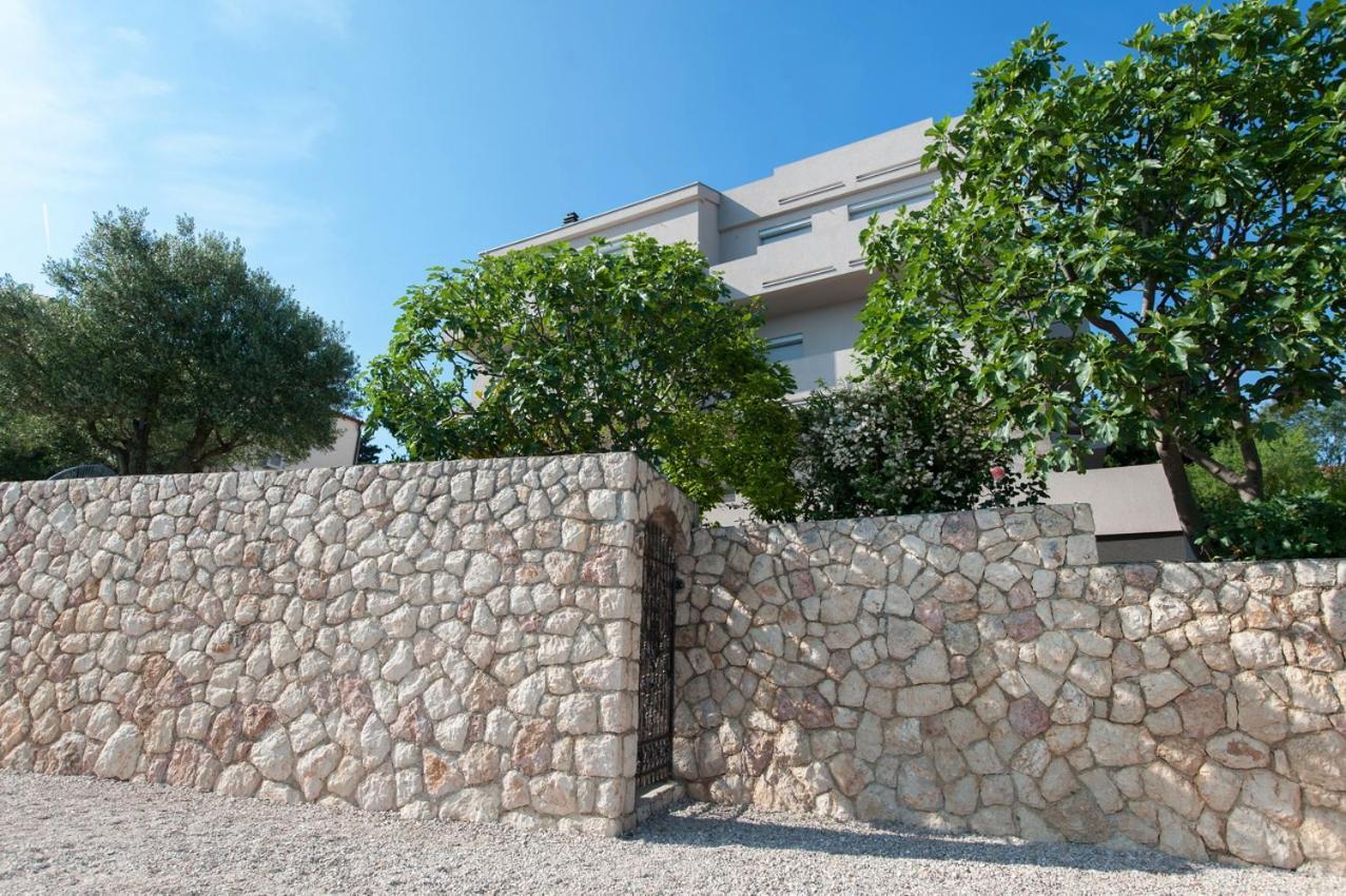 Maruna House Maslenica Bagian luar foto